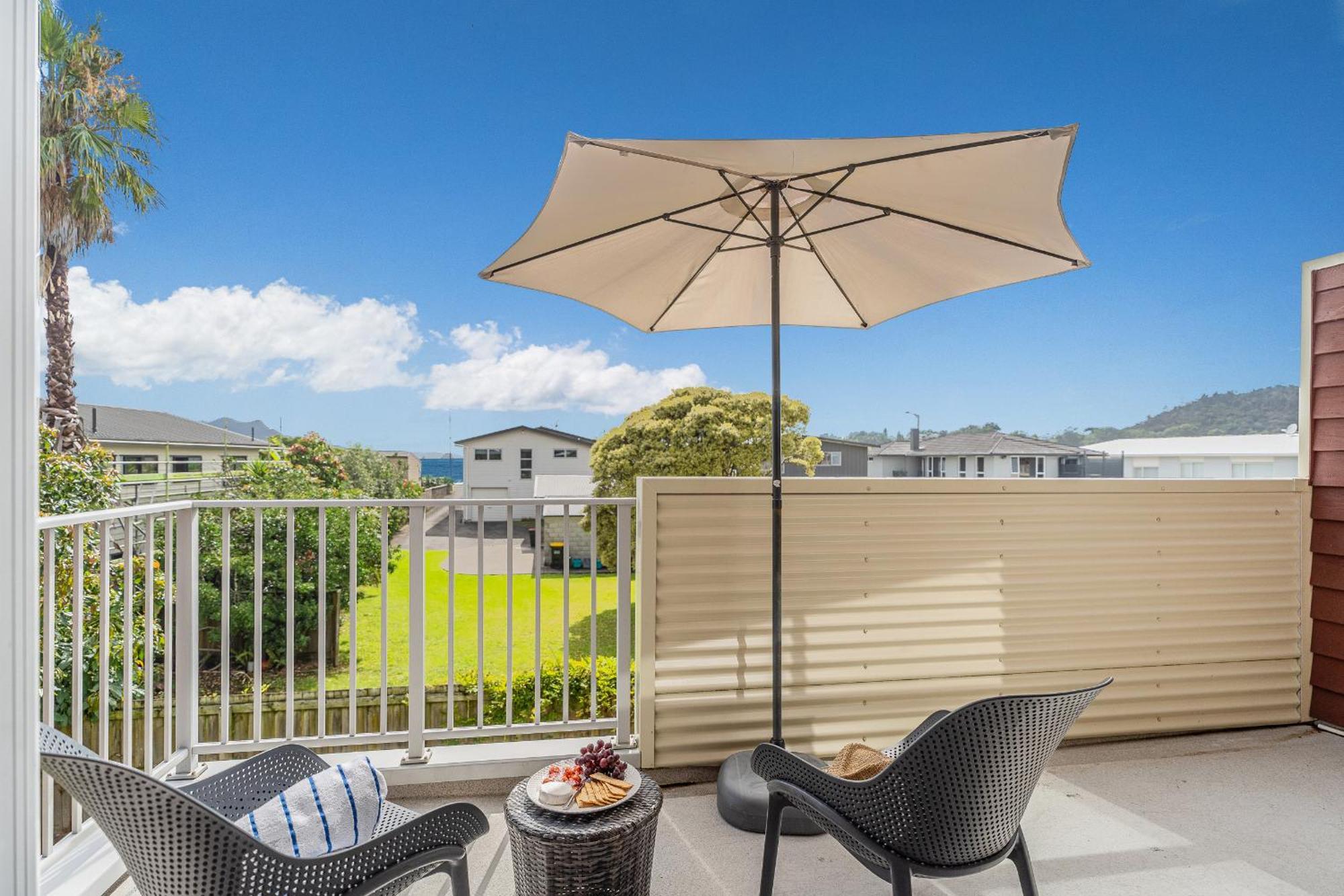 Ocean Serenity Apartments Whitianga Exterior foto