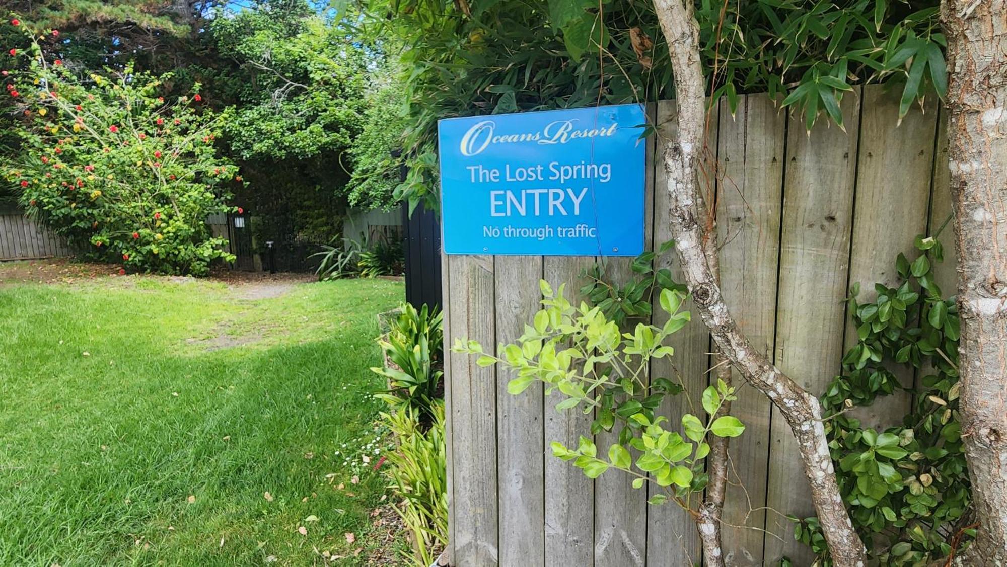 Ocean Serenity Apartments Whitianga Exterior foto