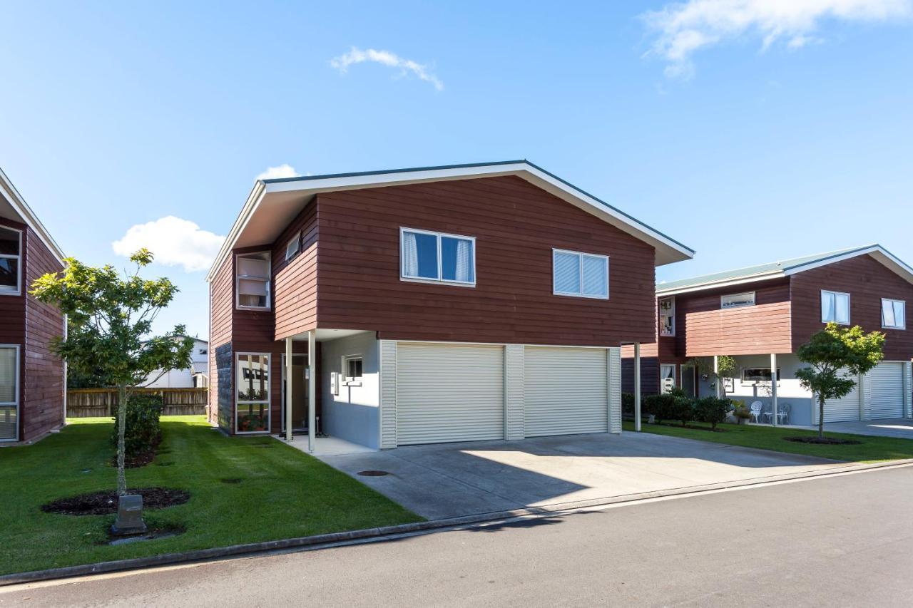 Ocean Serenity Apartments Whitianga Exterior foto