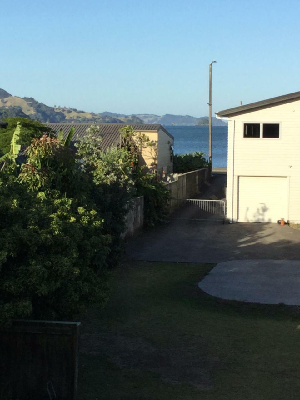 Ocean Serenity Apartments Whitianga Exterior foto